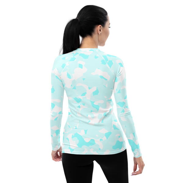 Sous-Pull Femme Collection Hope Light Blue Camo – Image 2