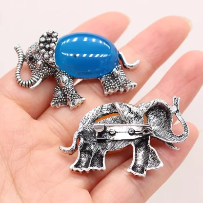 Broche « Éléphant Sacré » en pierre naturelle (env. 50 mm) – Image 2