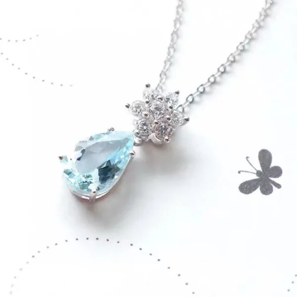 Pendentif "Étoile d’Azur" en Aigue Marine et Strass, monture Argent S925 – Image 3