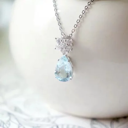Pendentif "Étoile d’Azur" en Aigue Marine et Strass, monture Argent S925 – Image 2