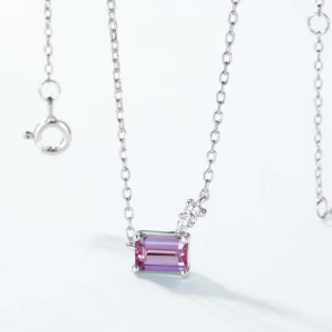 Pendentif “Mystère d’Alexandrite”