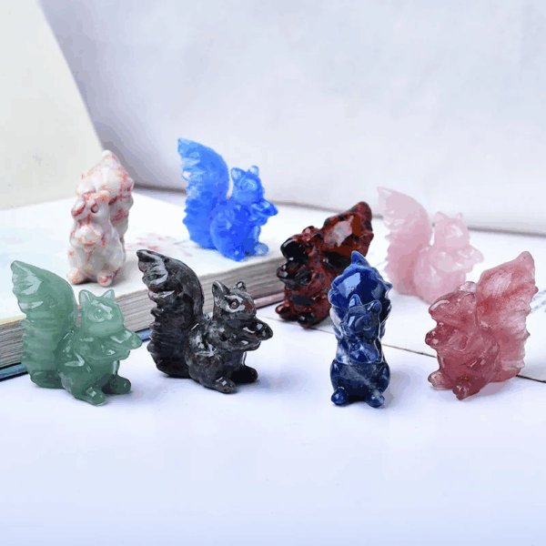 Écureuils de Prospérité en Pierre Naturelle – Sculptures Symboliques (4 cm)