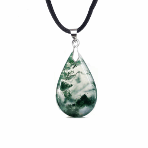 Pendentif Agate Mousse – Goutte 37 × 26 × 4 mm – Lacet & Écrin